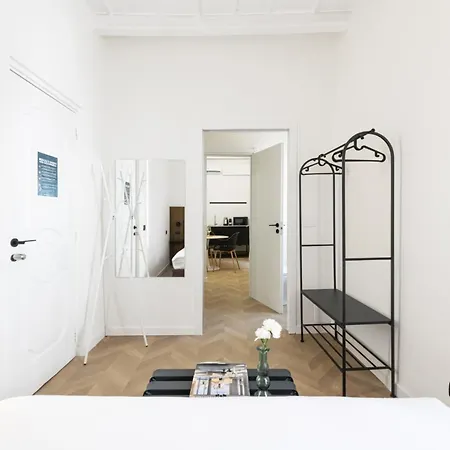 Easylife - In Piazza Del Duomo 3*